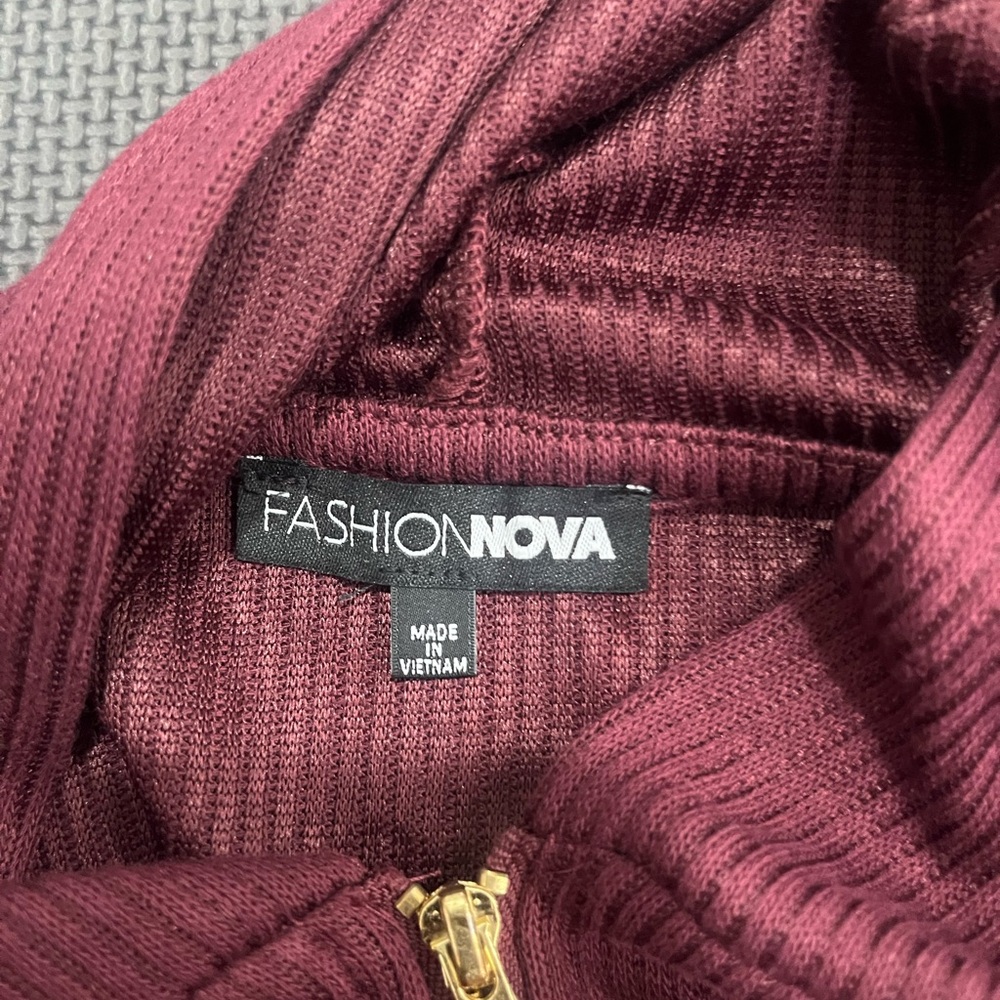 Burgundy Ribbed Zip-Up Jacket - Picture 3 of 3